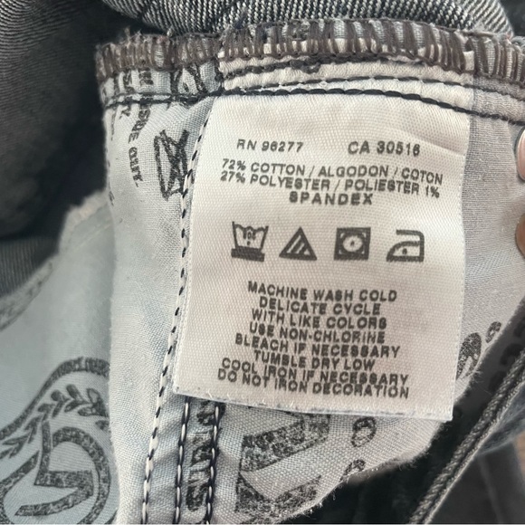 Vans Size 30x32 Straight Leg Jeans - Picture 4 of 8